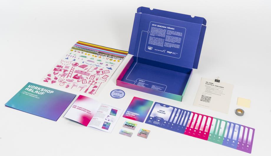 Übersicht Bestandteile Workshop-Kit "StadTräume – Jugend Macht Stadt" Übersicht Bestandteile Workshop-Kit "StadTräume – Jugend Macht Stadt"
